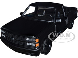 モーターマックス TL 1/24 '92 C-1500 454SS BLACK 1992 Chevy 454SS Pickup 1:24 Scale diecast BLACK w/ Red