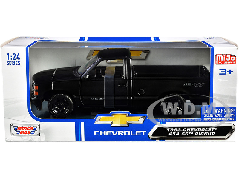 モーターマックス TL 1/24 '92 C-1500 454SS BLACK Motormax 1992 Chevrolet 454 SS Pickup Truck Black 1/24 Scale