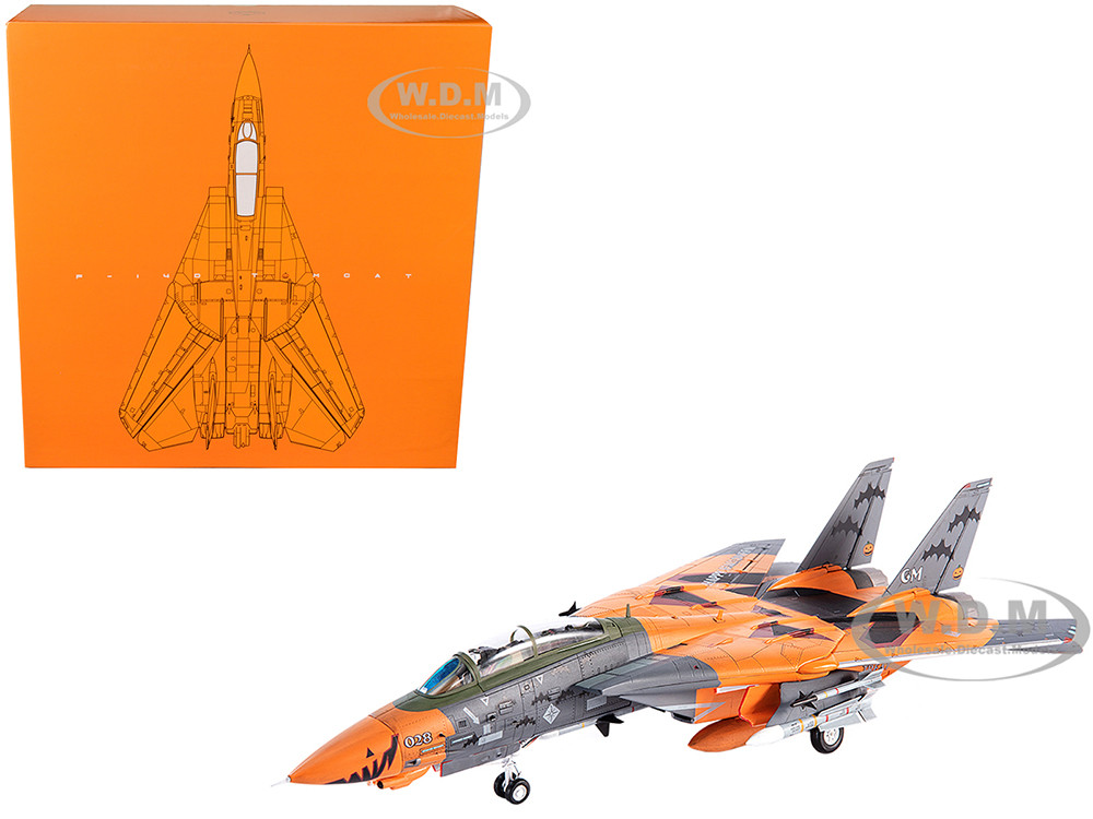 1/72 F-14D トムキャット ”エースコンバット パンプキンフェイス” 1:72 F-14D トムキャット “エースコンバット パンプキンフェイス”