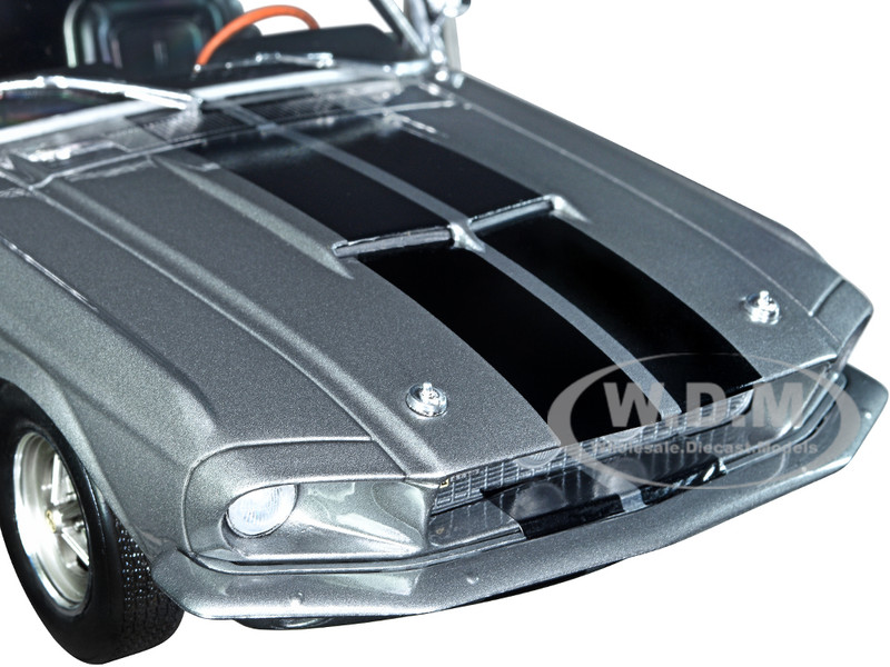 Solido - 1:18 Ford Shelby GT500 Fastback Grey (1967) Diecast Model
