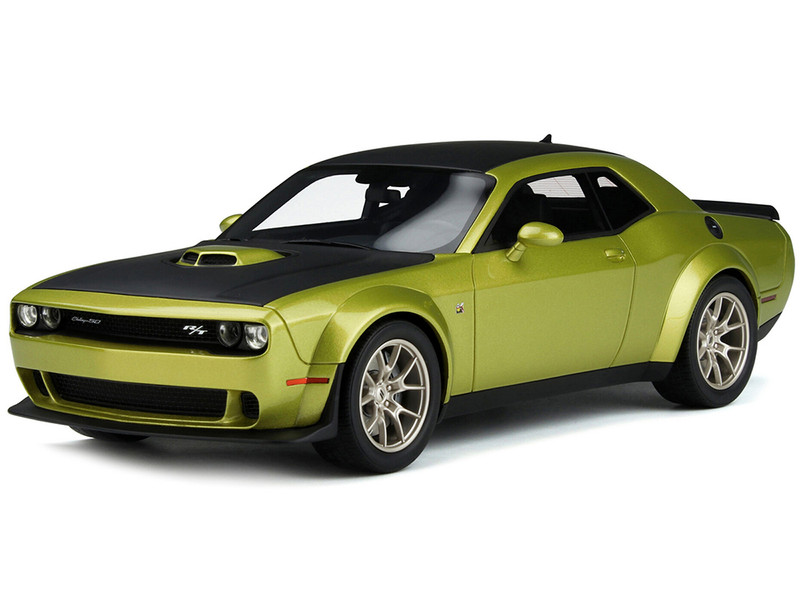 2020 Dodge Challenger R/T Scat Pack Widebody 50th Anniversary Green Metallic 1/18 Model Car GT Spirit GT411