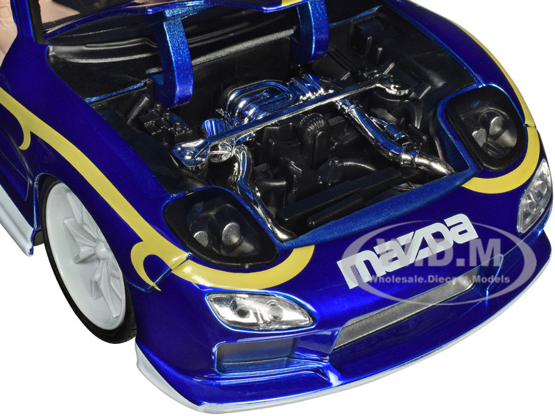 ガンダン 1993 Mazda RX-7 w/ Chun-Li Figure, Street Fighter - Jada
