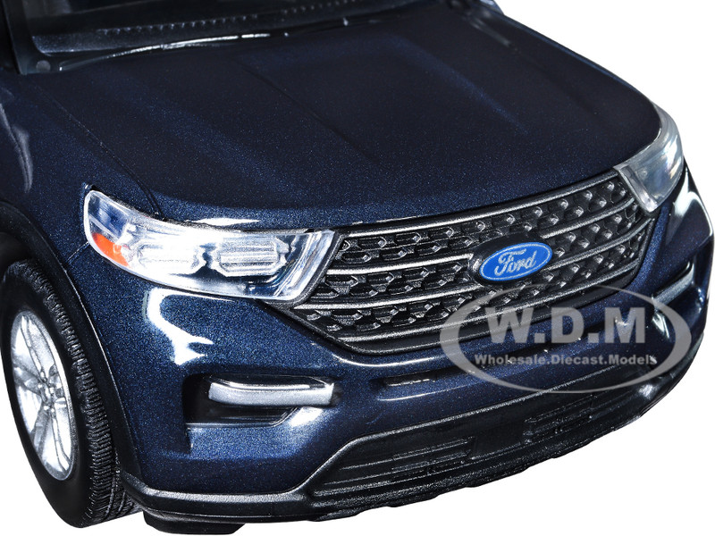 2022 FORD EXPLORER XLT DARK BLUE 1/24 DIECAST MODEL CAR BY