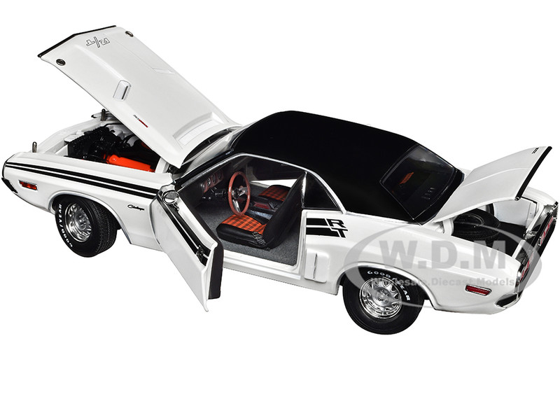 Acme 1971 Dodge Challenger R/T Hemi w/ Black Vinyl Top