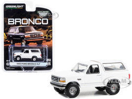 1993 Ford Bronco XLT Oxford White Hobby Exclusive Series 1/64 Diecast Model Car Greenlight 30452