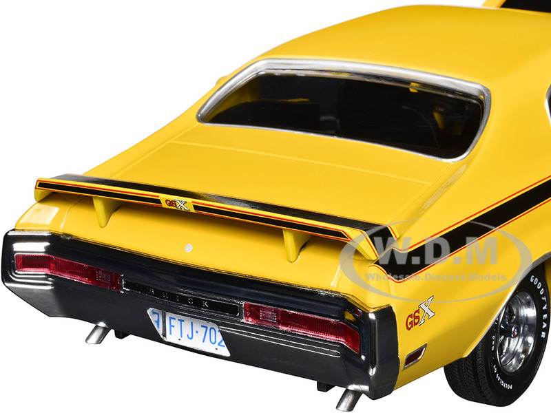 1970 Buick GSX 1/18 Diecast Model Car Sun Star SS-5702