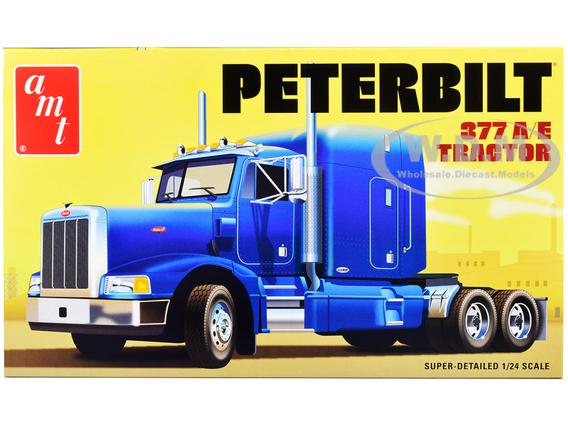 Skill 3 Model Kit Peterbilt 377 A E Truck Tractor 1/24 Scale Model AMT AMT1337