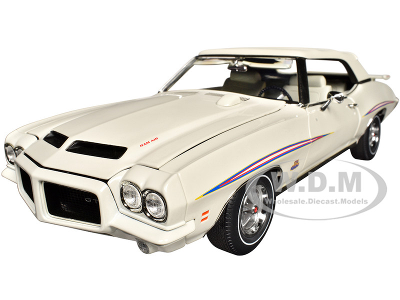 1971 Pontiac GTO Judge Convertible White with Graphics and White Interior Last Judge Built Limited Edition to 390 pieces Worldwide 1/18 Diecast Model Car ACME A1801220