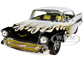 1957 Chevrolet Bel Air Hardtop Bright White Flames Mooneyes Limited Edition 6450 pieces Worldwide 1/24 Diecast Model Car M2 Machines 40300-104A