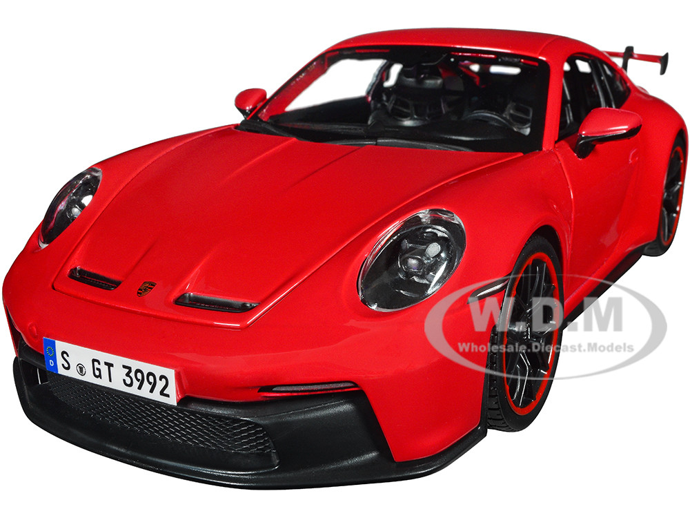 Buy Maisto - 1/18 Scale Model Compatible with Porsche Replica Miniature  Sports Car Collectible 911 GT3 2022 (Red) Online at Low Prices in India 