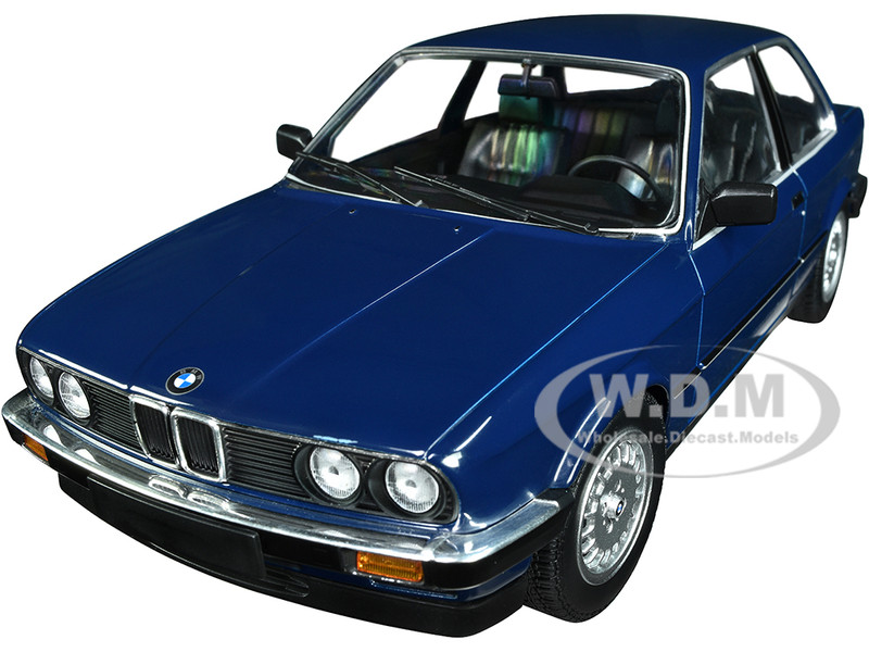 1982 BMW 323i Saturn Blue 1/18 Diecast Model Car Minichamps 155026009