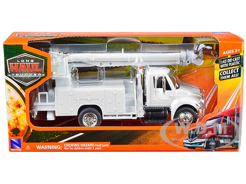 International 4200 Digger Service Truck White Long Haul Trucker Series 1/43 Diecast Model New Ray 15913F