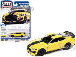 2021 Ford Mustang Shelby GT500 Carbon Fiber Track Pack Grabber Yellow with Black Stripes Modern Muscle Limited Edition 1/64 Diecast Model Car Auto World 64412-AWSP136A