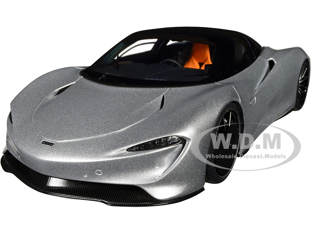 McLaren Speedtail Supernova Silver Metallic with Black Top and