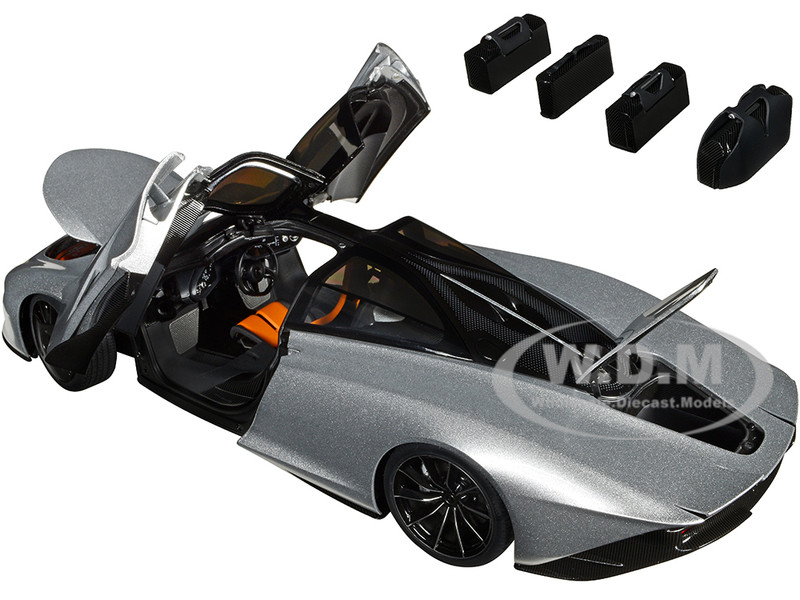 ステラルー In honor of the new McLaren 750s being announced, here's a