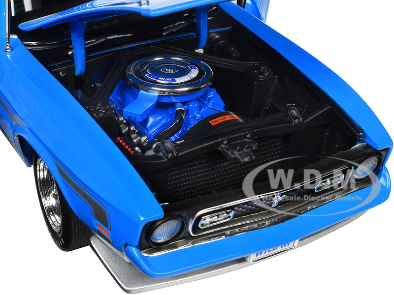 Maisto Ford Mustang Mach Model Car, 1:18, Blue - Worldshop