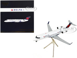 Bombardier CRJ200 Commercial Aircraft Delta Air Lines Delta Connection White with Blue and Red Tail Gemini 200 Series 1/200 Diecast Model Airplane GeminiJets G2DAL1074