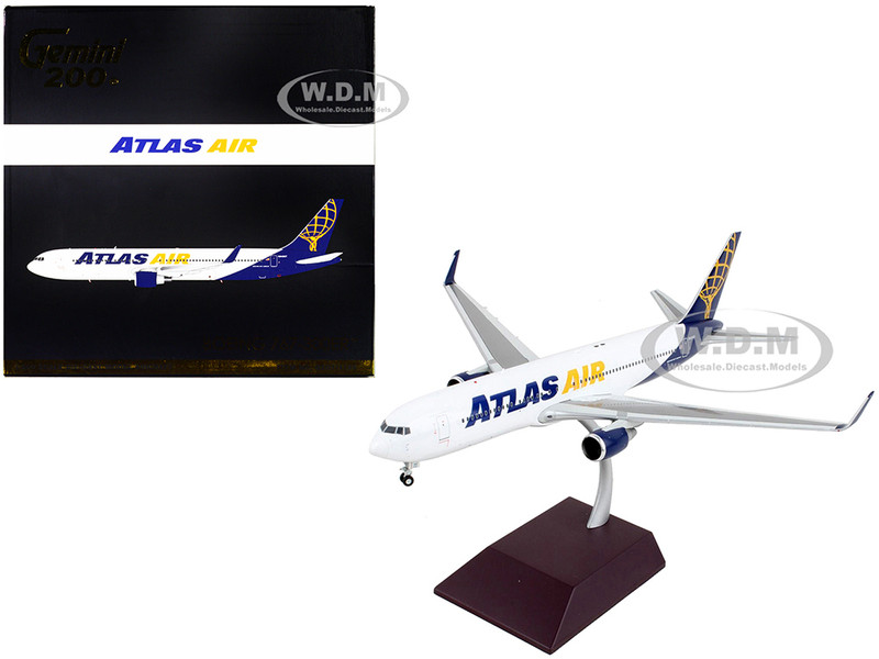 Boeing 767 300ER Commercial Aircraft Atlas Air White with Blue Tail Gemini 200 Series 1/200 Diecast Model Airplane GeminiJets G2GTI1196