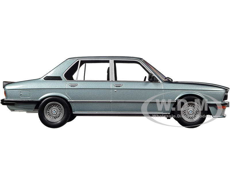 1980 BMW M 535I LIGHT BLUE 1/18 DIECAST MODEL CAR BY NOREV