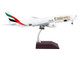 Boeing 777F Commercial Aircraft Emirates Airlines SkyCargo White with Striped Tail Gemini 200 Interactive Series 1/200 Diecast Model Airplane GeminiJets G2UAE953