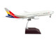 Boeing 777 200ER Commercial Aircraft Asiana Airlines White with Striped Tail Gemini 200 Series 1/200 Diecast Model Airplane GeminiJets G2AAR1018