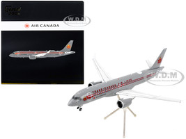 Airbus A321P2F Commercial Aircraft Qantas Freight Australia Post White with Red Tail Gemini 200 Series 1/200 Diecast Model Airplane GeminiJets G2QFA940