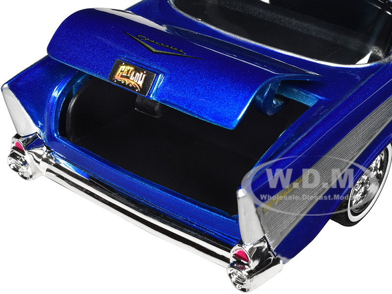 スナップオン 1957 CHEVY BEL AIR ジオラマ付きミニカー 1957 CHEVROLET BEL AIR HARDTOP PURPLE 1/24 DIECAST MODEL CAR