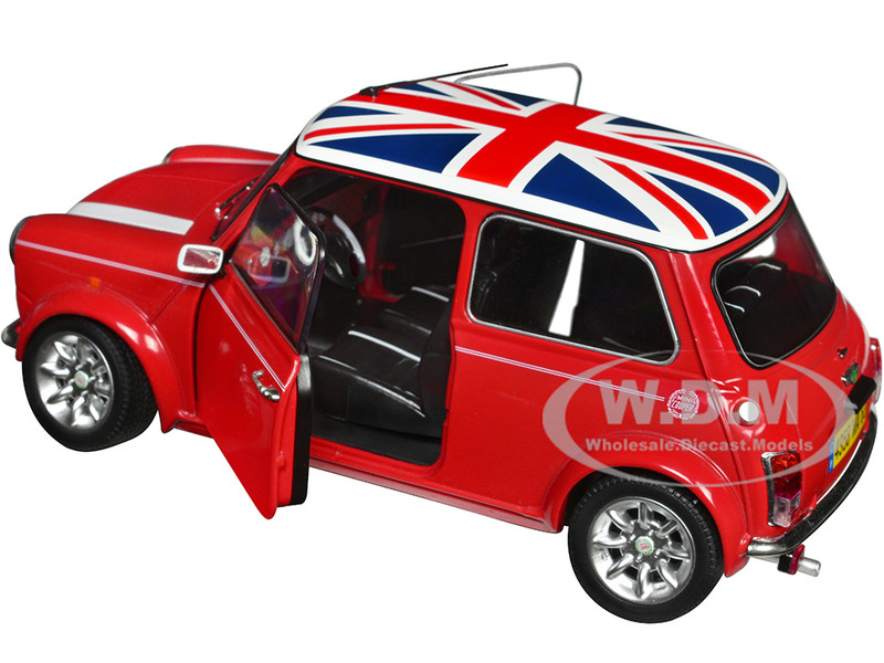 MINI COOPER 1.3I SPORT PACK RED 1/18 DIECAST MODEL CAR BY SOLIDO