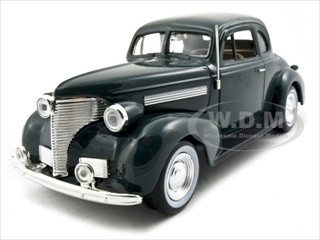 1939 Chevrolet Coupe Green 1/24 Diecast Model Car Motormax 73247