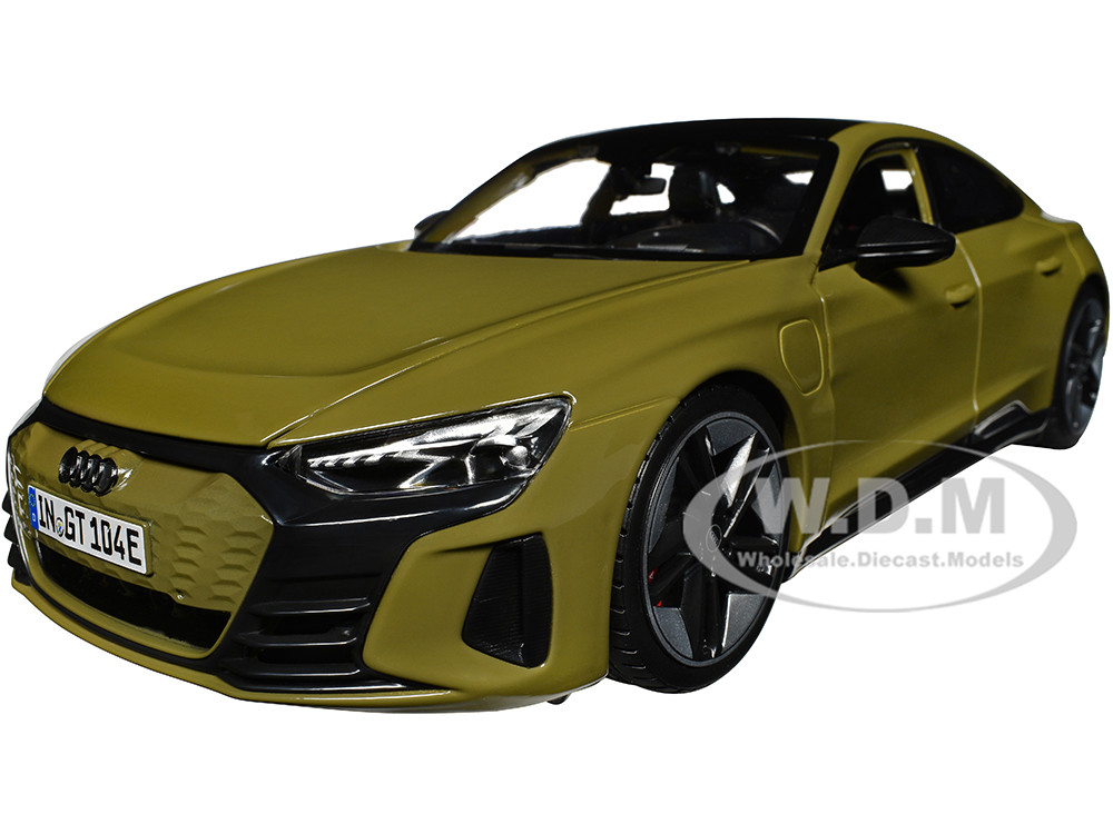 2022 Audi RS e tron GT Dark Green with Sunroof 1/18 Diecast Model