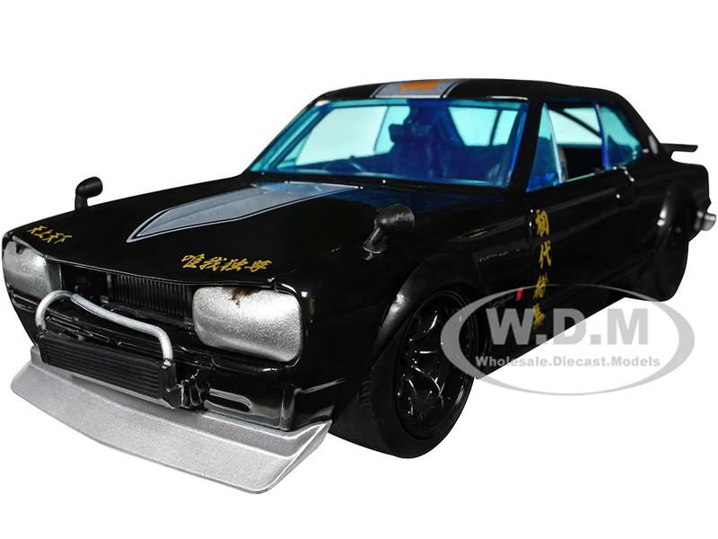 1971 Nissan Skyline GT R RHD Right Hand Drive Black with Silver Stripe and Mikey Diecast Figure Tokyo Revengers 2021 TV Series "Anime Hollywood Rides Series 1/24 Diecast Model Car Jada 34698