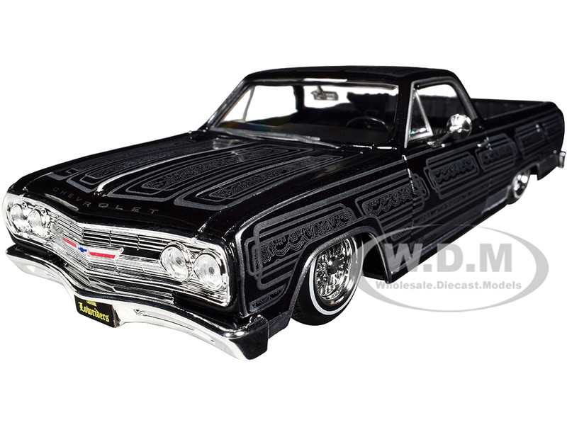 【一部予約販売】 1965 Silver with Metallic Black Lowrider Camino El Chevrolet ミニカー