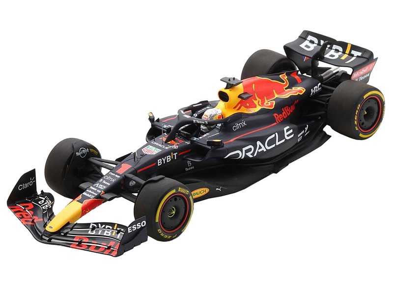 Red Bull Racing RB18 #1 Max Verstappen Oracle Winner Formula One F1 Belgian GP 2022 with Acrylic Display Case 1/18 Model Car Spark 18S772