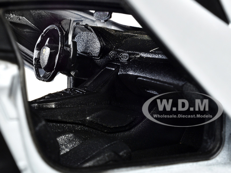 Lamborghini Countach LPI 800 4 White NEX Models Series 1/24