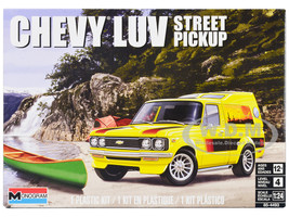 Level 4 Model Kit 1976 Chevrolet Sports Stepside 4x4 Pickup