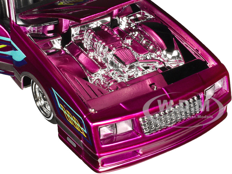 Maisto 1:24 1986 Chevrolet Monte Carlo Lowrider - Black