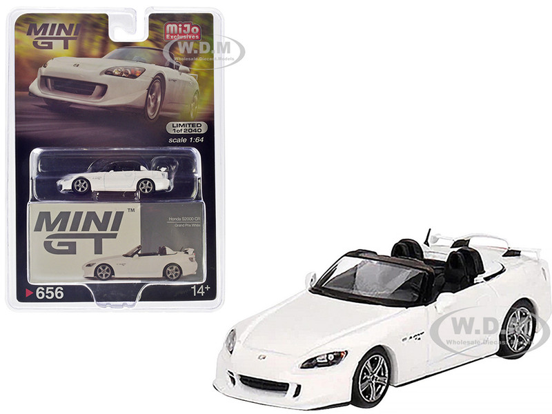 Honda S2000 AP2 CR Convertible Grand Prix White Limited Edition to 2040 pieces Worldwide 1/64 Diecast Model Car True Scale Miniatures MGT00656