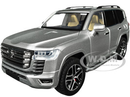 Toyota Land Cruiser Silver Metallic with Sun Roof 1/24 Diecast Model Car H08222-SIL