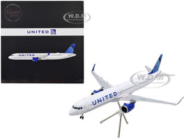 Airbus A321neo Commercial Aircraft United Airlines N44501 White with Blue Tail Gemini 200 Series 1/200 Diecast Model Airplane GeminiJets G2UAL1281