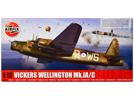 Level 3 Model Kit Vickers Wellington Mk IA C Bomber Aircraft with 2 Scheme Options 1/72 Plastic Model Kit Airfix A08019A