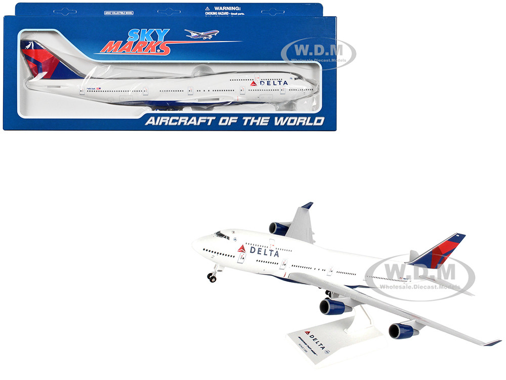 Boeing 747-400 Commercial Aircraft 
