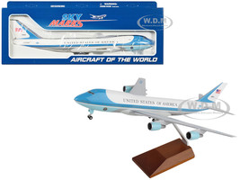 Boeing VC 25A Commercial Aircraft with Landing Gear Air Force One United States of America 29000 White with and Blue Stripes 1/200 Plastic Model Skymarks SKR5005