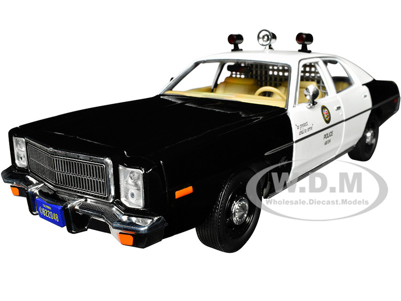 1978 Plymouth Fury Black and White LAPD Los Angeles Police Department Hot Pursuit Series 9 1/24 Diecast Model Car Greenlight GL85591