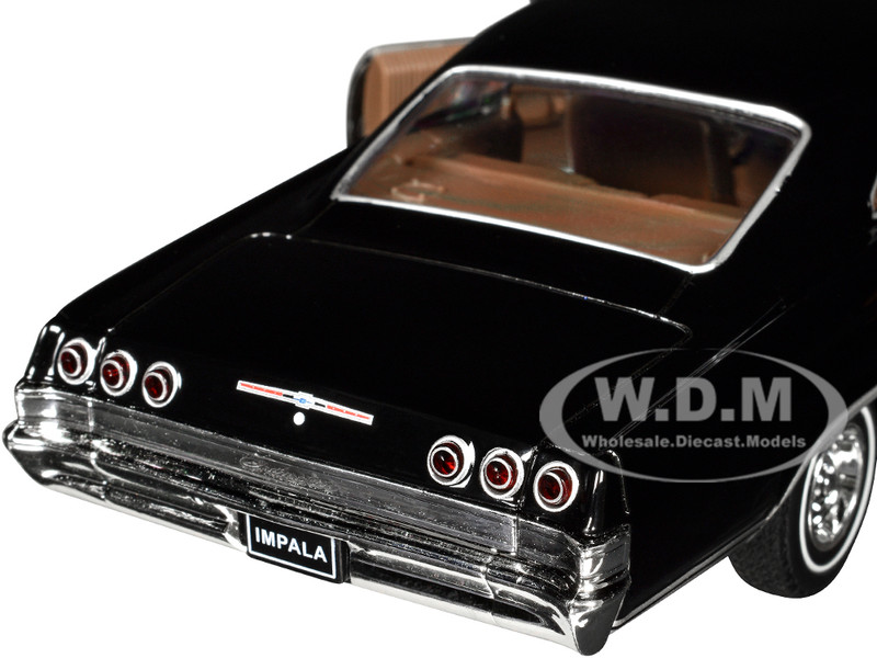 ウェリー 1/24 1965 シボレー インパラ SS 396 - BLACK 1/24 Welly 1965 Chevrolet Impala SS 396 (Black) 