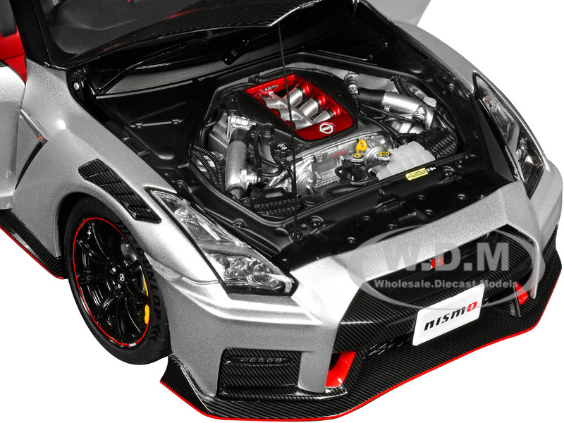 2022 Nissan GT-R (R35) Nismo Special Edition RHD (Right Hand Drive)  Ultimate Metal Silver with Carbon Hood and Top 1/18 Model Car by Autoart