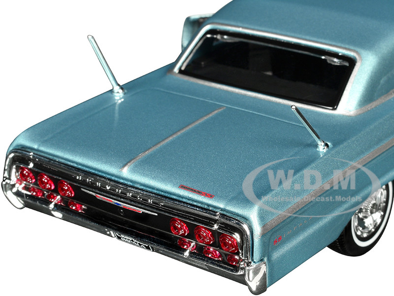 マイスト　　1964 CHEVROLET IMPALA SS 1964 CHEVROLET IMPALA SS BLUE 1/26 DIECAST MODEL CAR BY