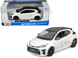 2021 Toyota GR Yaris White with Carbon Top Special Edition Series 1/24 Diecast Model Car Maisto 32909WH
