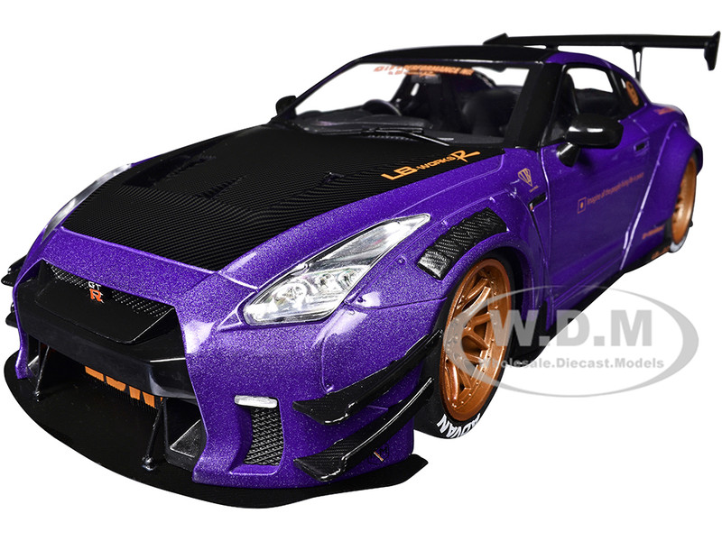 2022 Nissan Skyline GT R R35 Liberty Walk Body Kit 2 0 RHD Right Hand Drive Purple Metallic with Black Top and Carbon Hood Purplezilla 1/18 Diecast Model Car Solido S1805812