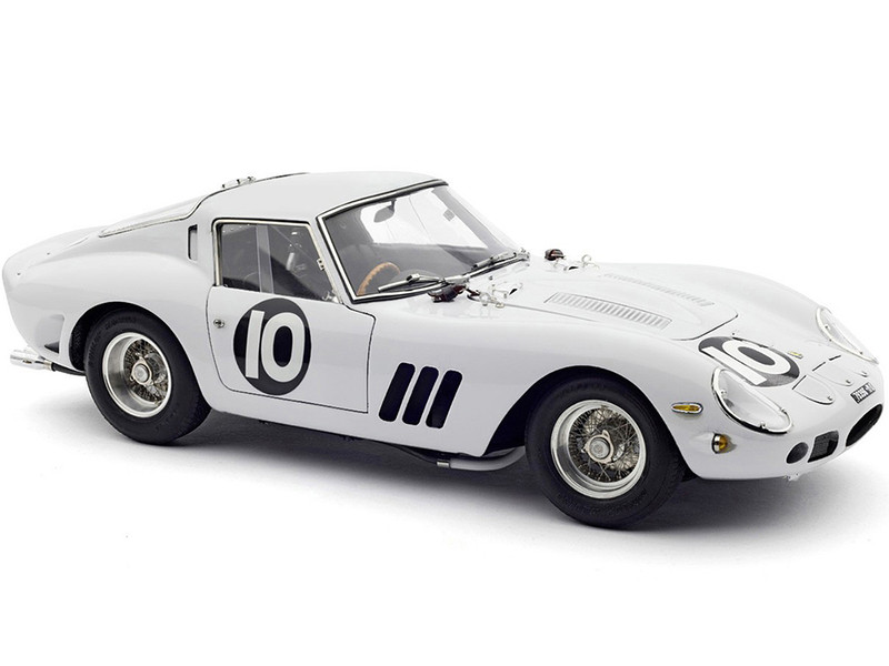 Ferrari 250 GTO #10 Graham Hill 2nd Place Tourist Trophy Goodwood 1962 Limited Edition to 2200 pieces Worldwide 1/18 Diecast Model Car CMC M-251
