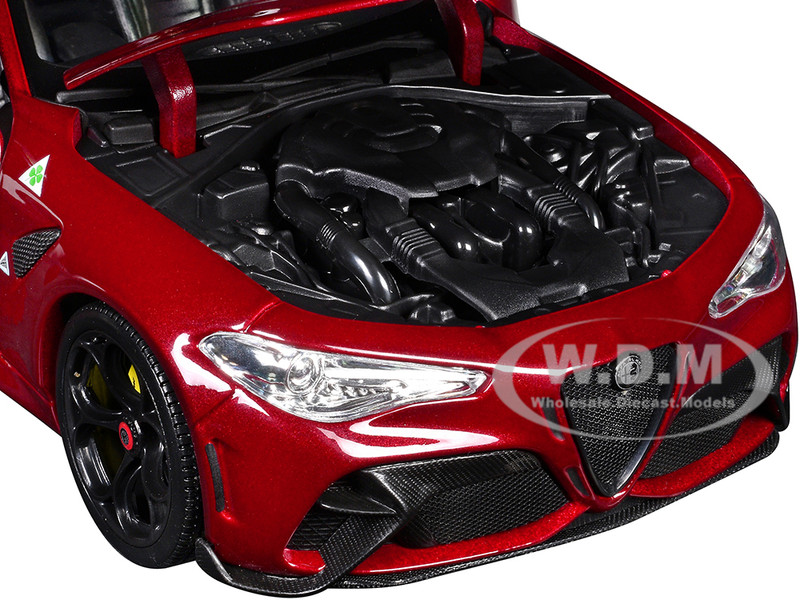 Alfa Romeo Giulia GTA Red Metallic with Carbon Top 1/18 Diecast